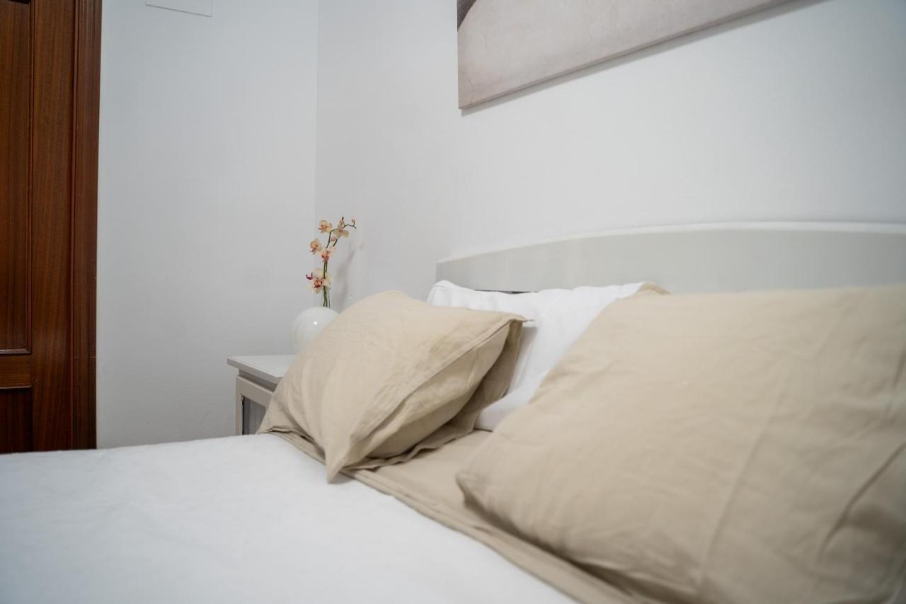 Apartamento Bonito Piso En San Ildefonso - Centro Jaén Exterior foto